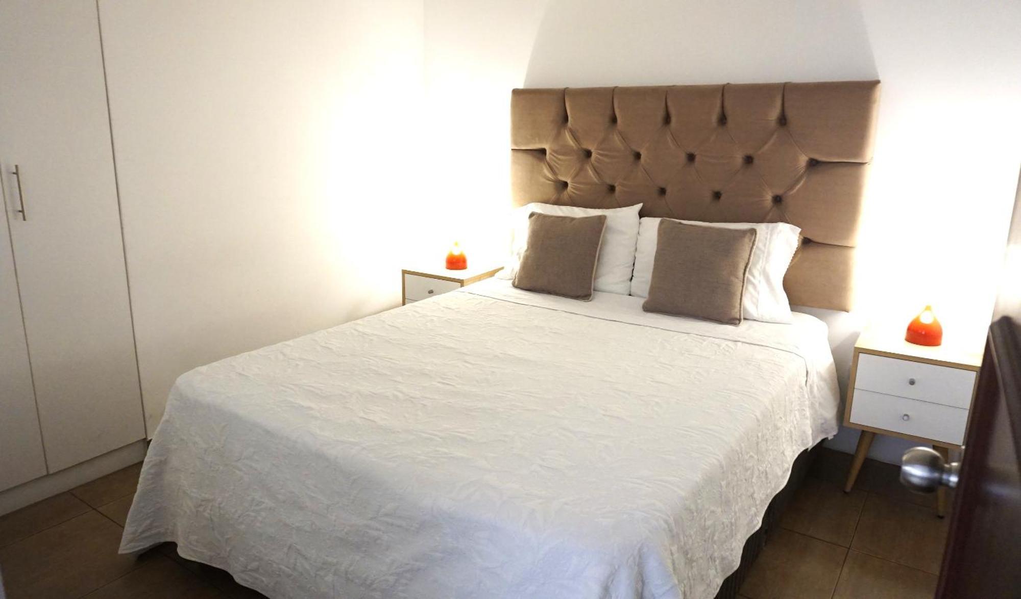 Privados Airport Peru Apartment